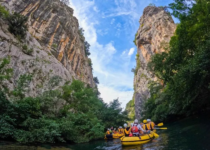 Vila With 4 En-suite Bedrooms, Private Pool, 200m From Sandy