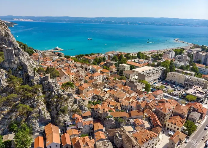 Vila With 4 En-suite Bedrooms, Private Pool, 200m From Sandy Duce